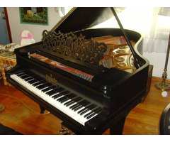 Yamaha Piano for sale in Jacksboro, Tennessee